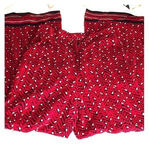 Gorgeous Carolina Herrera silk pants